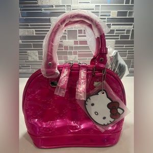 Loungefly x Sanrio Hello Kitty Small Pink Patent Purse